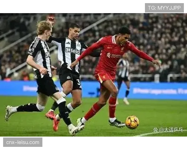 曼联启动史上最大规模清洗 八名一线队球员面临离队命运